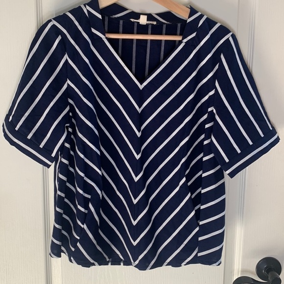 Le Lis top size M - Picture 1 of 6